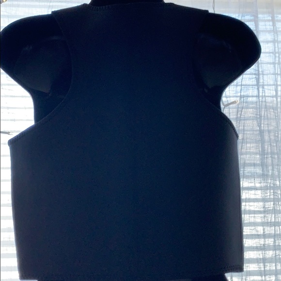 Workout vest - Picture 3 of 4